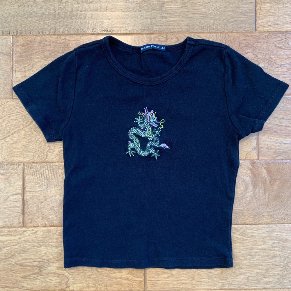 brandy melville ashlyn dragon top